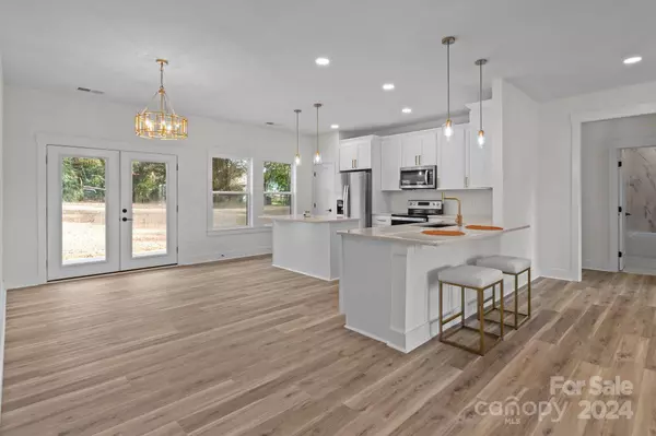 2410 Brantley RD, Kannapolis, NC 28083