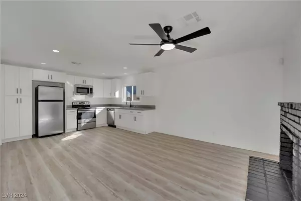 512 Purcell Drive, Las Vegas, NV 89107