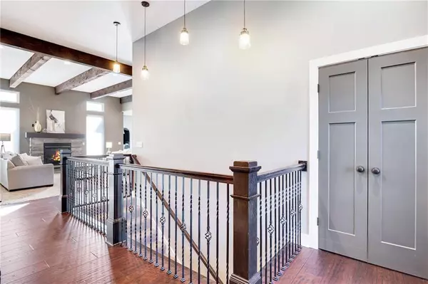 1405 NW Cottonwood DR, Grain Valley, MO 64029