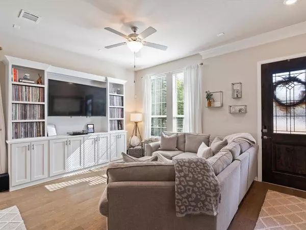 1362 Elaine Drive, Allen, TX 75013