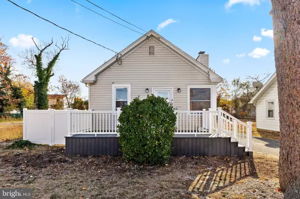 509 E LAUREL ST, Vineland, NJ 08360