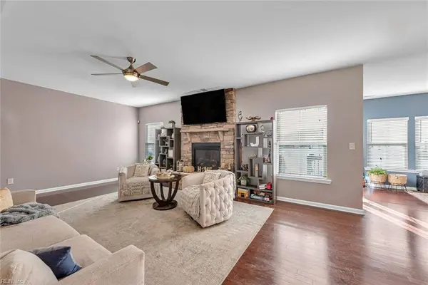 208 Starling CIR, Newport News, VA 23606