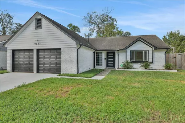 10818 Hillcroft ST, Houston, TX 77096