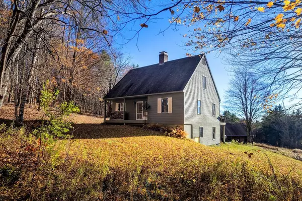 605 Pike's Peak RD, Weathersfield, VT 05151