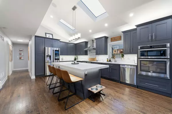 222 Wille Avenue, Wheeling, IL 60090