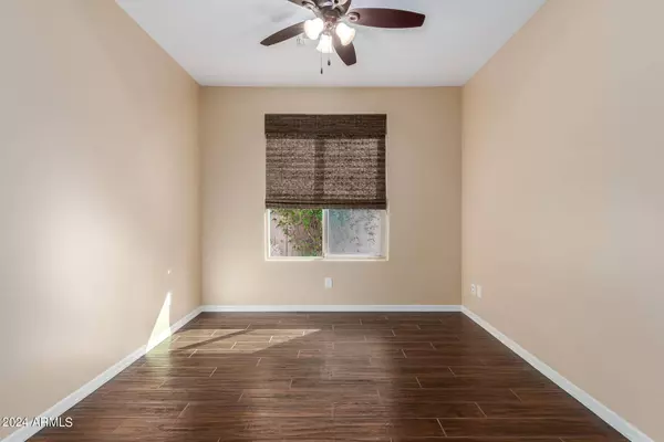 3432 E STRAWBERRY Drive, Gilbert, AZ 85298