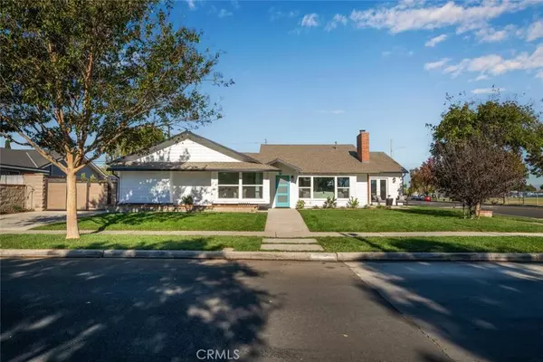 3181 Bostonian DR, Los Alamitos, CA 90720