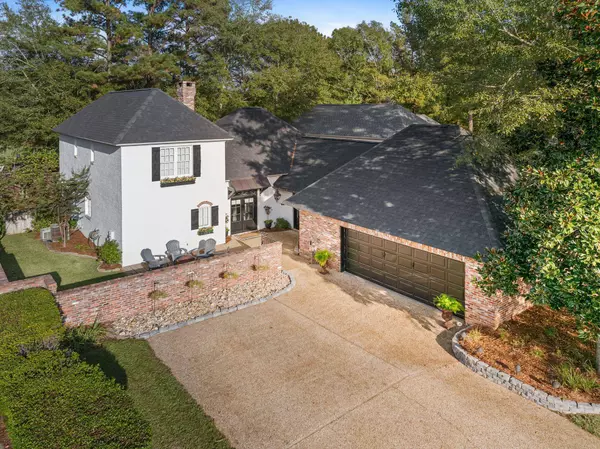 8 Bellerose Rd., Hattiesburg, MS 39402