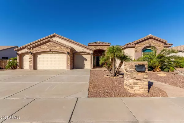 8042 W ELECTRA Lane, Peoria, AZ 85383