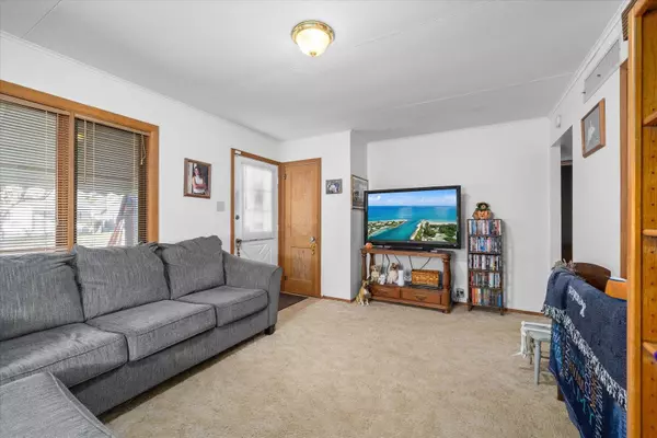 401 N Fordham AVE, Aurora, IL 60506