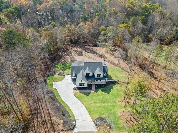 601 N Lake DR, Canton, GA 30115