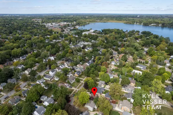 1118 Eastwood SE Avenue, East Grand Rapids, MI 49506