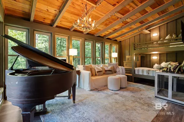 19437 County Road 9, Silverhill, AL 36576