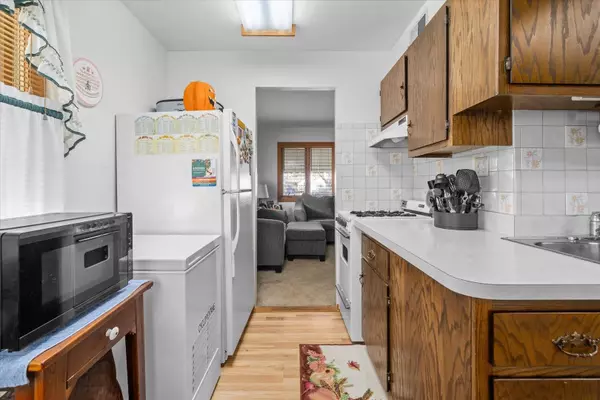 401 N Fordham AVE, Aurora, IL 60506