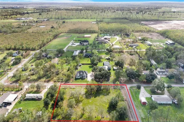 6019 Jake LN, Rosharon, TX 77583