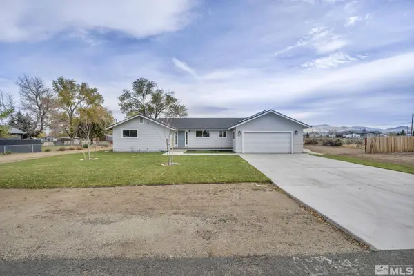 921 Dean Dr, Gardnerville, NV 89460