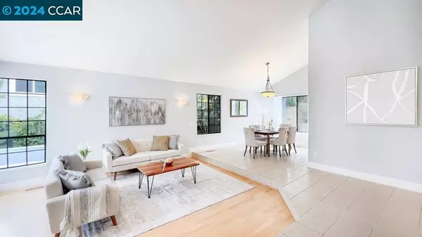 328 Macalvey Dr, Martinez, CA 94553