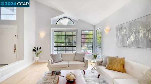 328 Macalvey Dr, Martinez, CA 94553