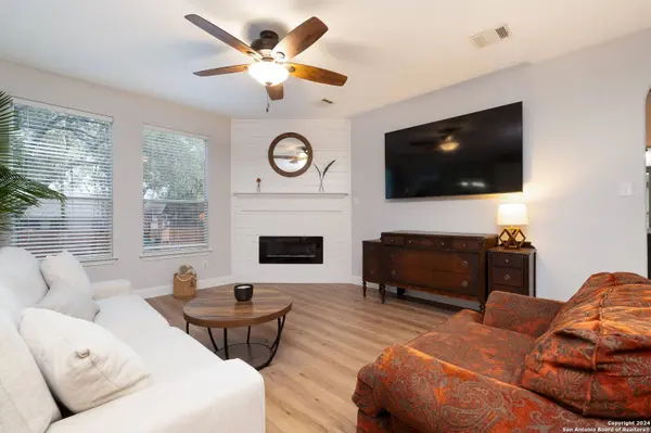 3646 Cotoneaster, San Antonio, TX 78261