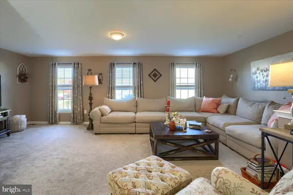 603 KESWICK CT, Mechanicsburg, PA 17055