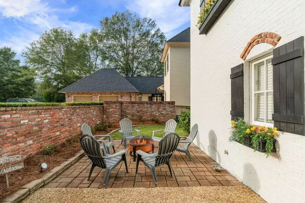 8 Bellerose Rd., Hattiesburg, MS 39402