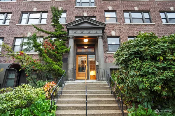 1136 13th AVE #104, Seattle, WA 98122