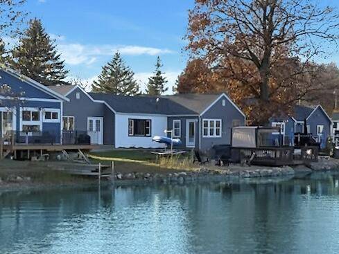 75 14 Mile NE Road, Sparta, MI 49345