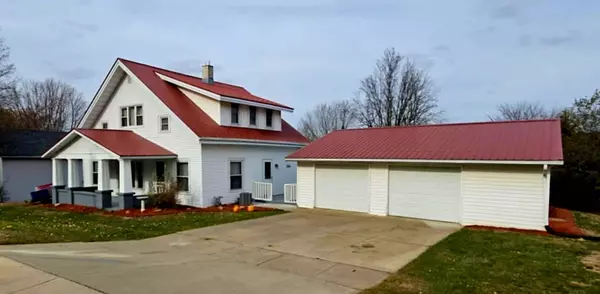 221 W Hall Street Street, Kendall, WI 54638-9999