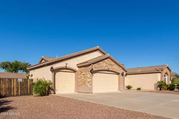 8042 W ELECTRA Lane, Peoria, AZ 85383