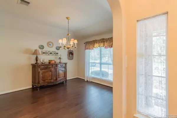 9322 Tyler Oak, Helotes, TX 78023