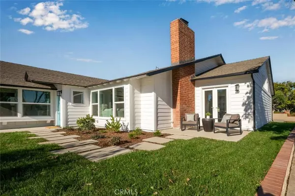 3181 Bostonian DR, Los Alamitos, CA 90720