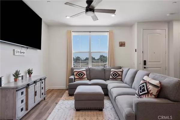 404 N Glenwood AVE, Rialto, CA 92376