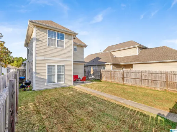 2074 VILLAGE LANE, Calera, AL 35040