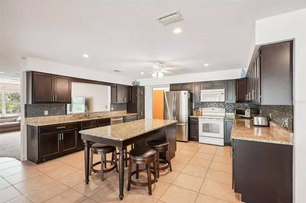 1817 BRIDGE ST, Englewood, FL 34223