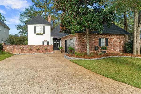 8 Bellerose Rd., Hattiesburg, MS 39402