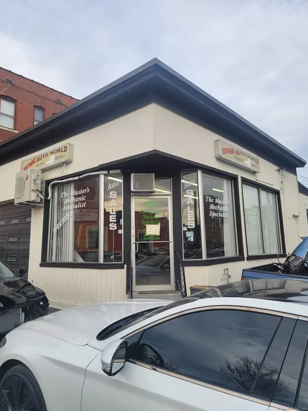 446 Franklin Avenue, Hartford, CT 06114