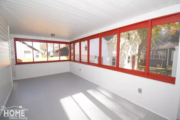 418 W State Street, Corunna, MI 48817