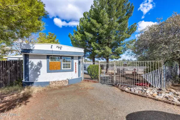 20570 E LARRY Lane, Mayer, AZ 86333