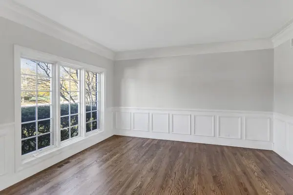 746 Fox Run DR, Geneva, IL 60134