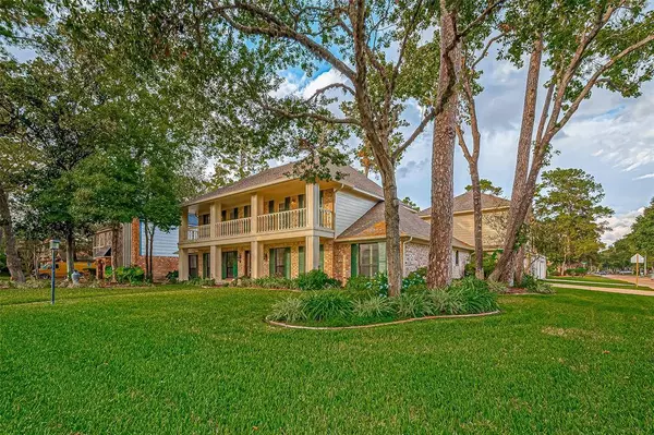 11702 Cypresswood DR, Houston, TX 77070