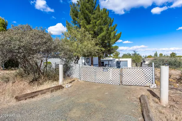 20570 E LARRY Lane, Mayer, AZ 86333
