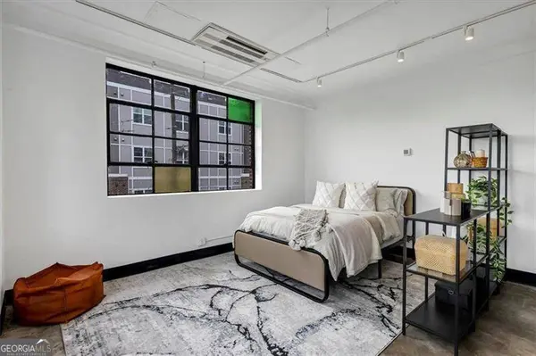 1805 HARVARD AVE #200, College Park, GA 30337