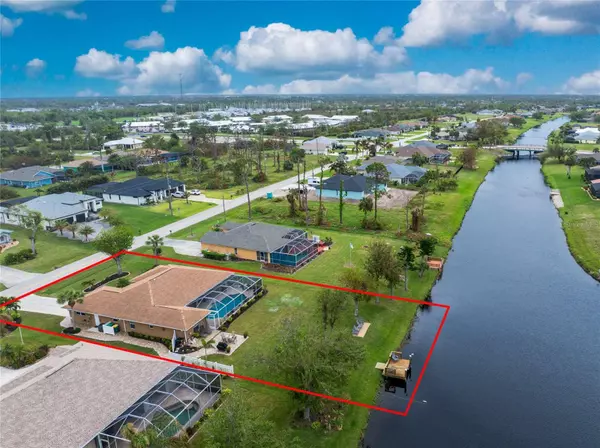 862 BOUNDARY BLVD, Rotonda West, FL 33947