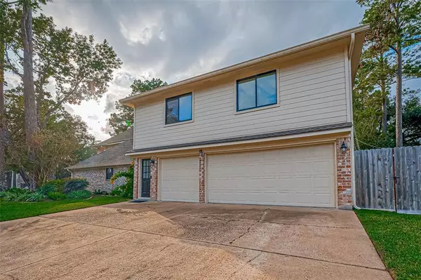 11702 Cypresswood DR, Houston, TX 77070