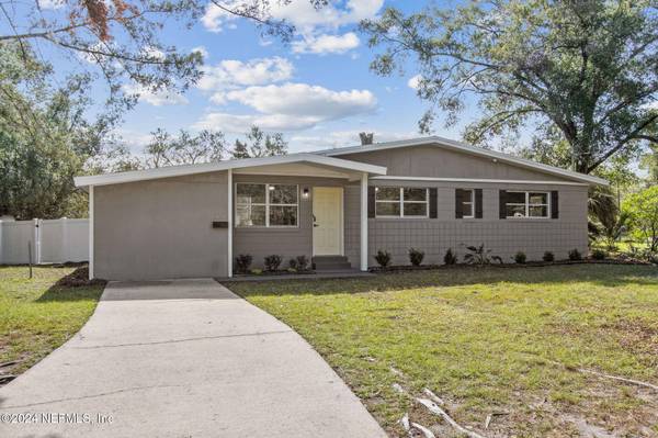 6860 BAMBI LN, Jacksonville, FL 32210