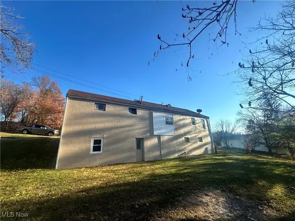 1845 Cadiz RD, Wintersville, OH 43953