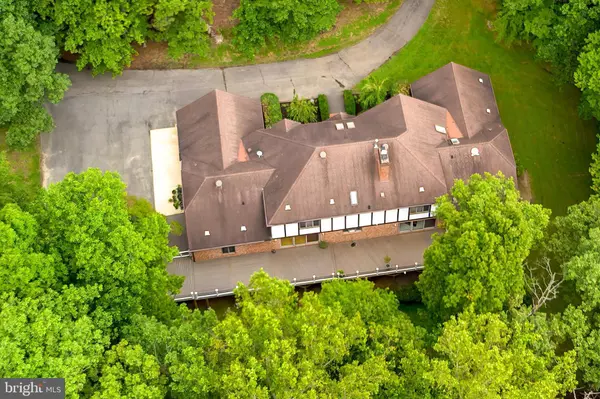 7800 GINGERBREAD LN, Fairfax Station, VA 22039