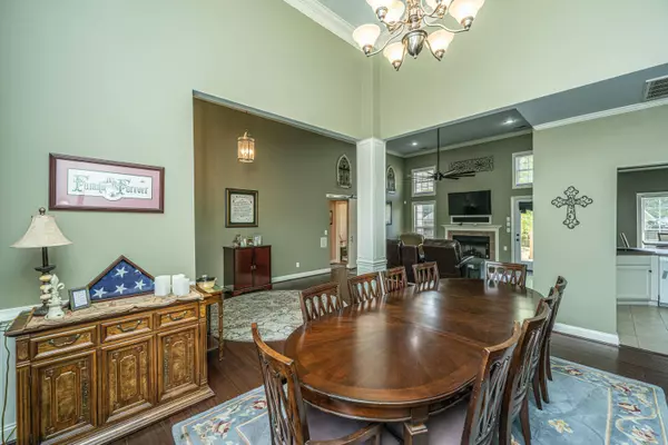 125 Bindon Cir, North Charleston, SC 29418