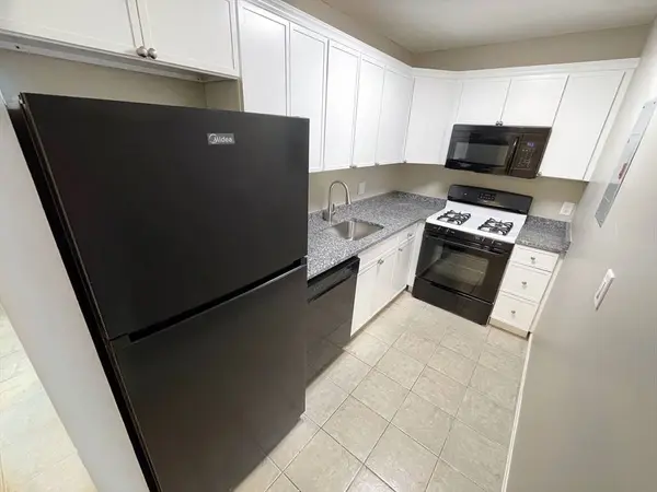 28 Kenmar Dr #267, Billerica, MA 01821