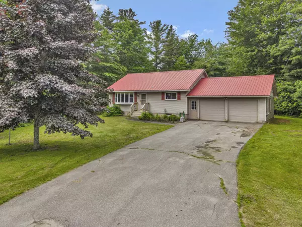 155 Six rod RD, Fairfield, ME 04937